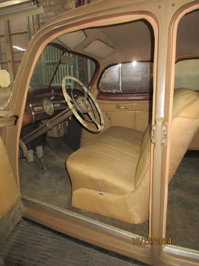 Packard-model-120-1940-10