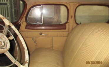 Packard-model-120-1940-11