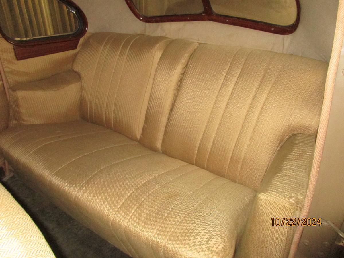 Packard-model-120-1940-12