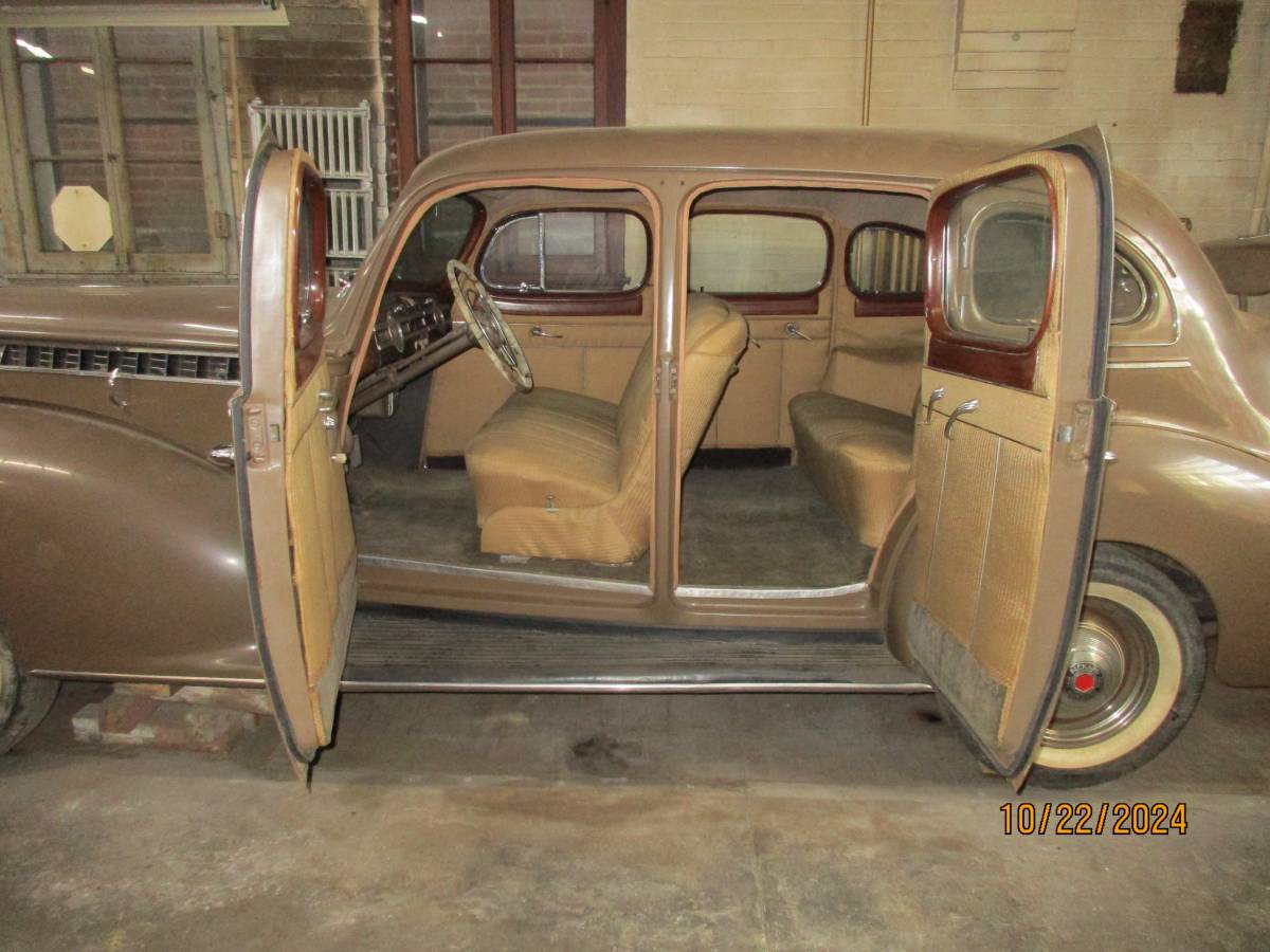 Packard-model-120-1940-17