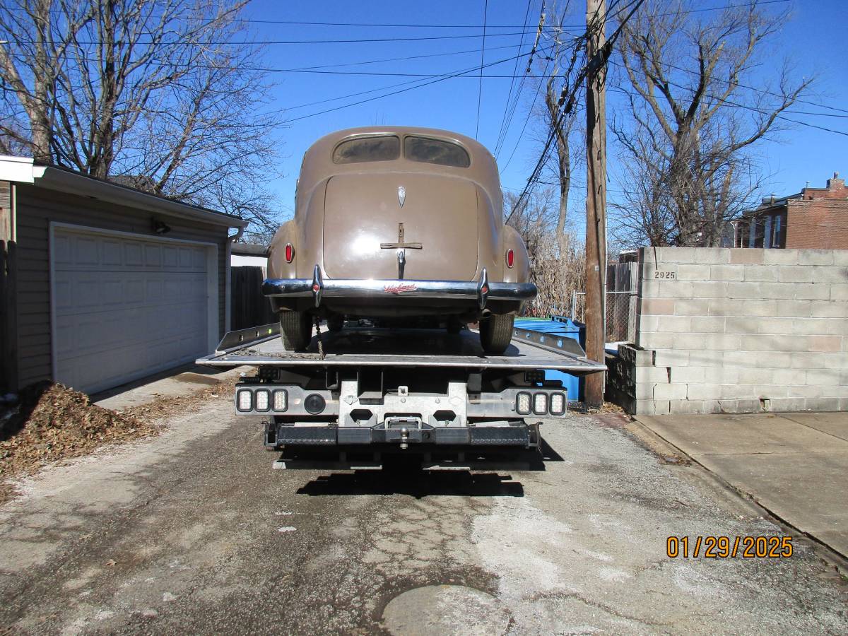 Packard-model-120-1940-21