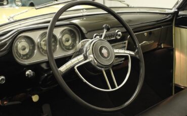 Packard-model-250-1951-yellow-14