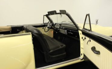 Packard-model-250-1951-yellow-17