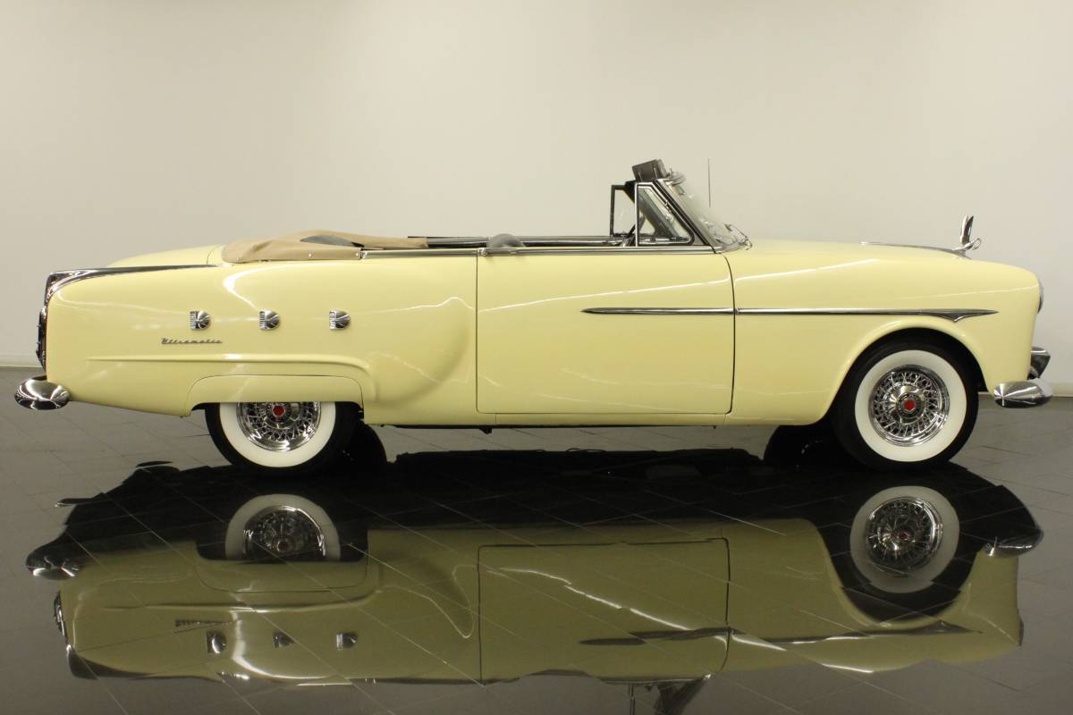 Packard-model-250-1951-yellow-7