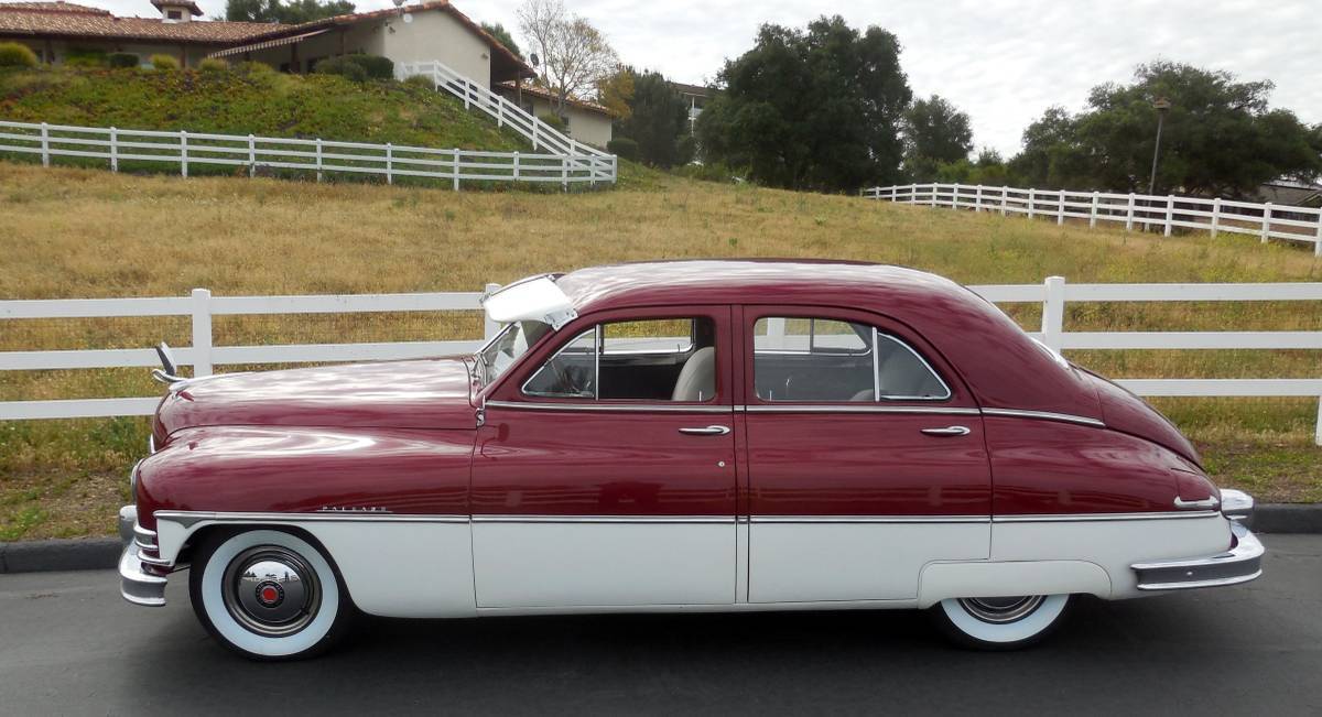 Packard-standard-8-touring-sedan-1949-3