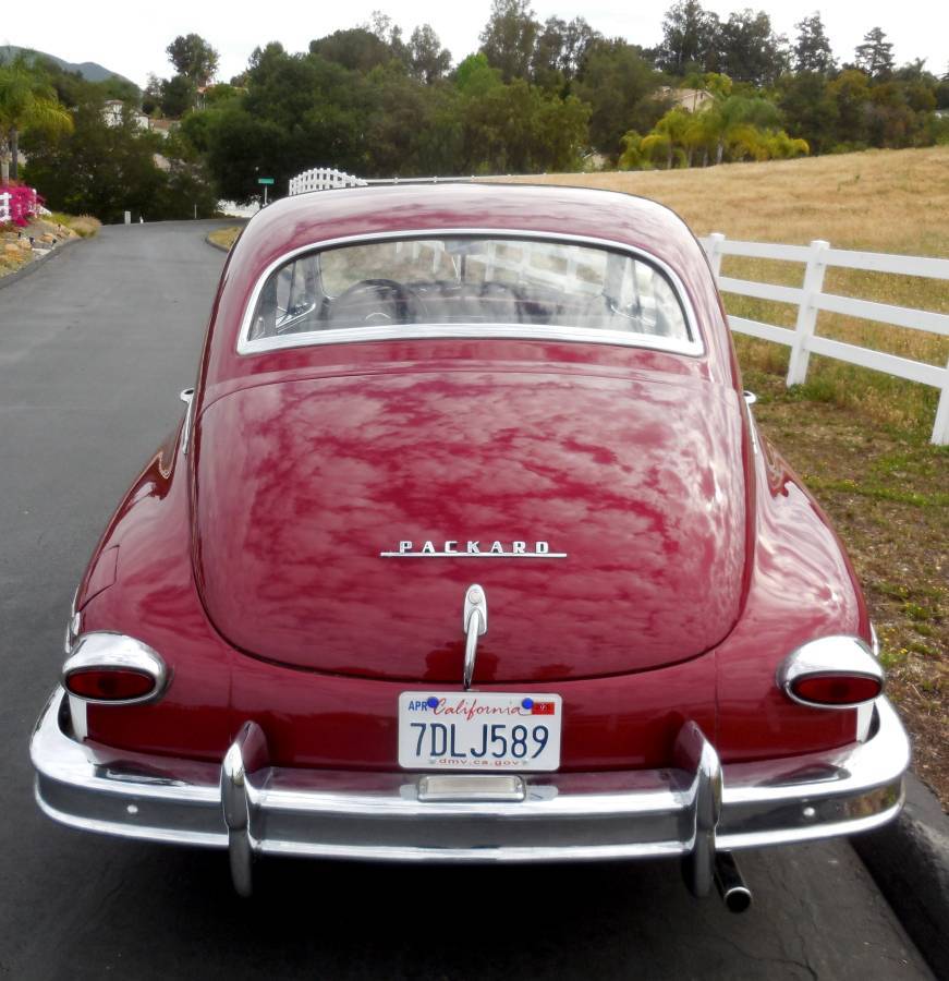 Packard-standard-8-touring-sedan-1949-6