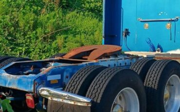 Peterbilt-379-diesel-1993-blue-1