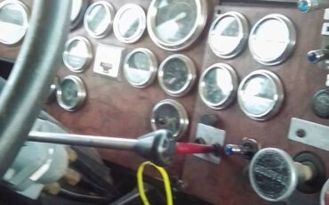 Peterbilt-379-diesel-1993-blue