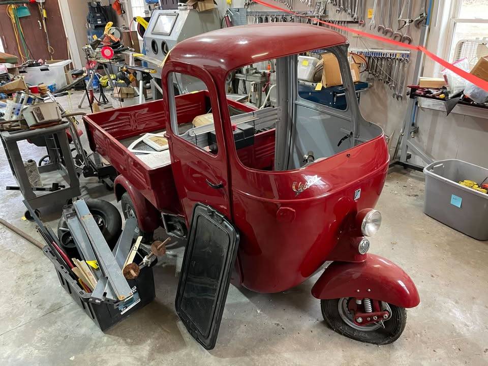 Piaggio-ape-1956-red-1