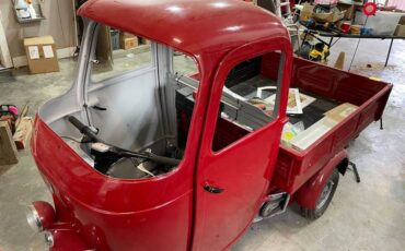 Piaggio-ape-1956-red-2
