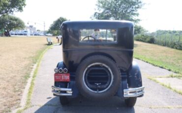 Pierce-arrow-Model-81-1928-Black-Tan-5