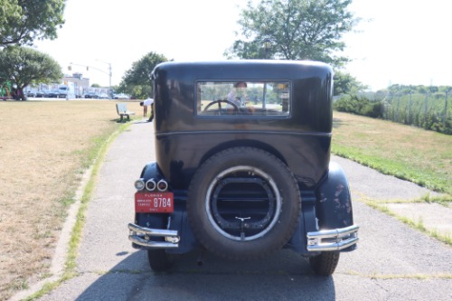 Pierce-arrow-Model-81-1928-Black-Tan-5