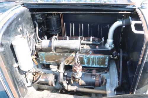 Pierce-arrow-Model-81-1928-Black-Tan-8