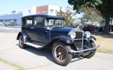 Pierce-arrow-Model-81-1928-Black-Tan-9