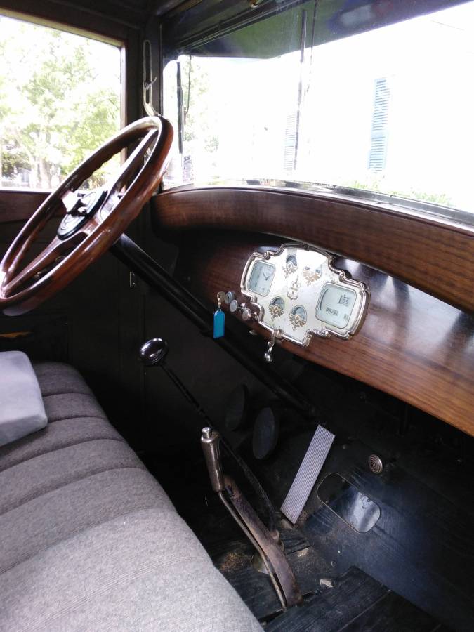 Pierce-arrow-model-81-sedan-1928-blue-4