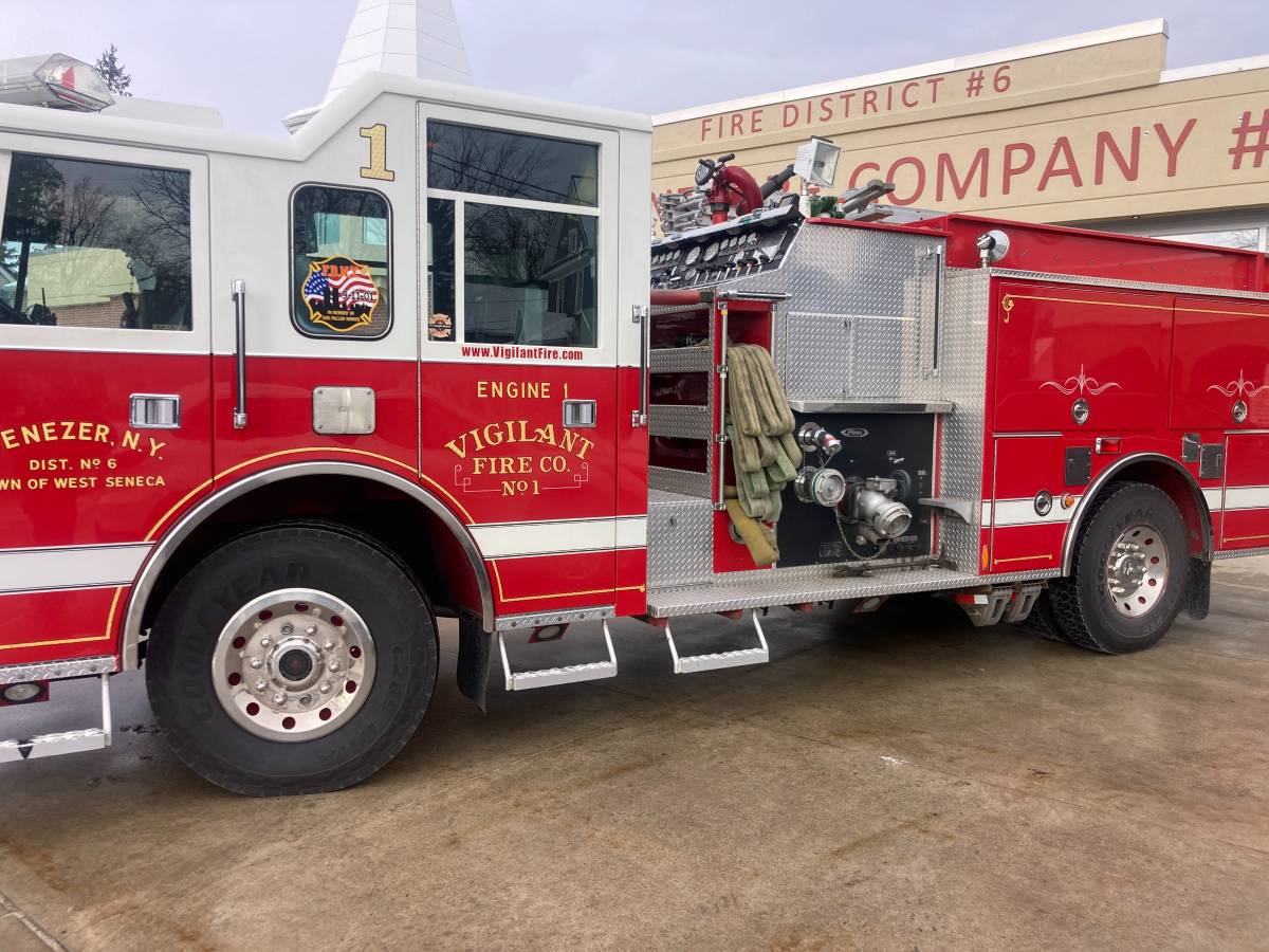 Pierce-fire-engine-diesel-1995-4
