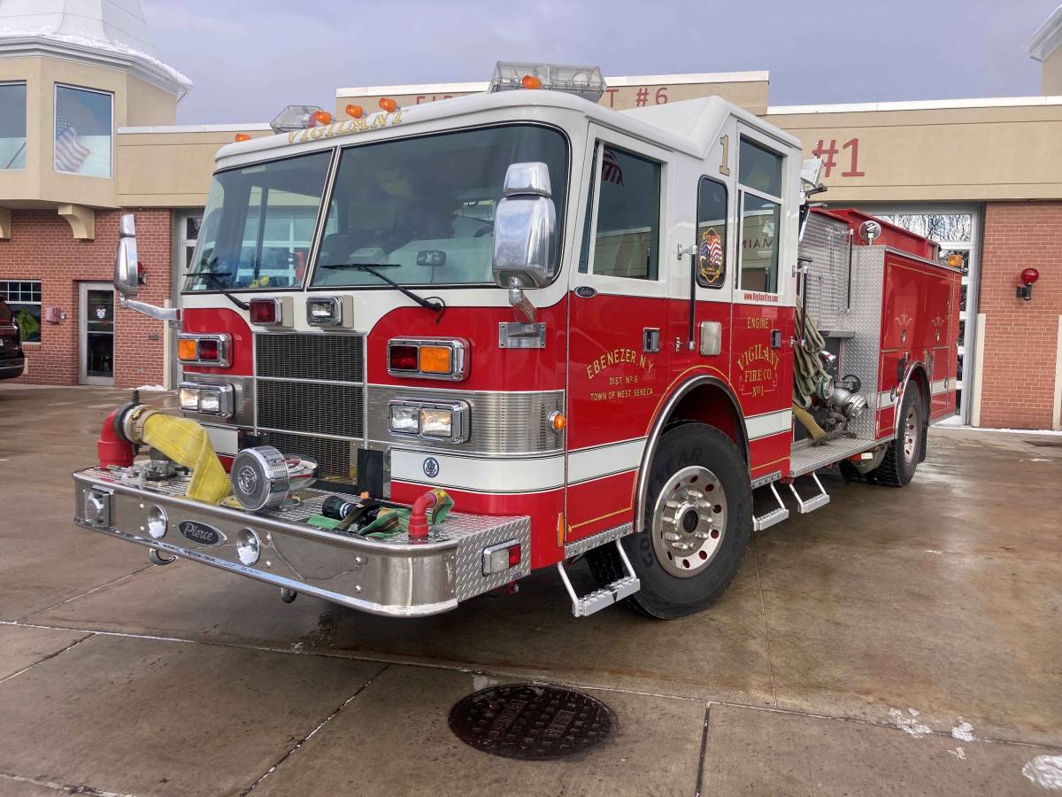 Pierce-fire-engine-diesel-1995-6