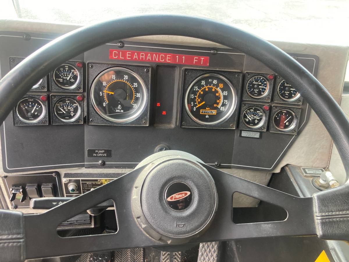 Pierce-fire-engine-diesel-1995