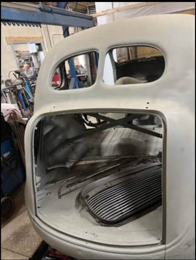 Plymouth-1937-custom-5
