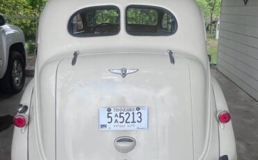 Plymouth-1937-white-2