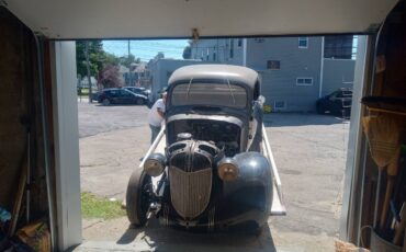 Plymouth-1938-black-12