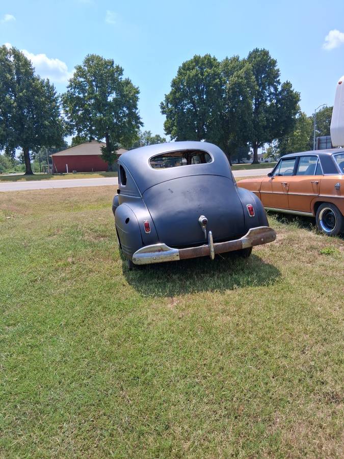 Plymouth-1941-black-7