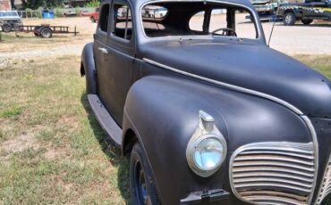 Plymouth-1941-black-8