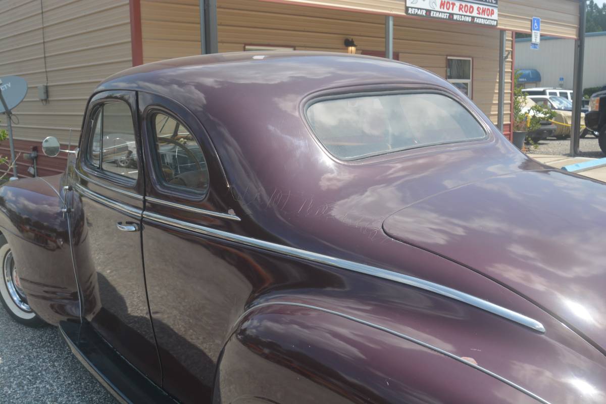 Plymouth-1941-red-5