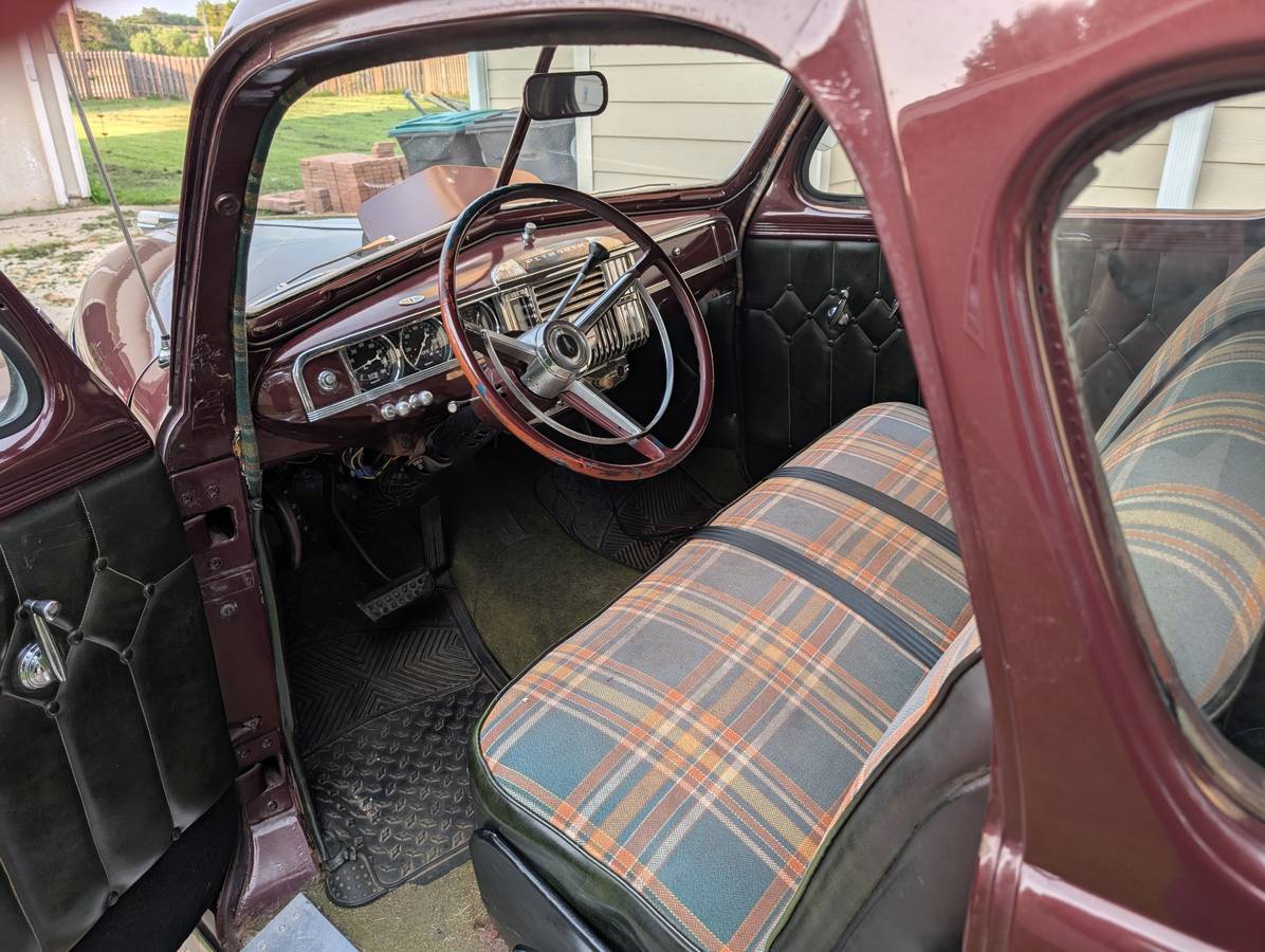 Plymouth-1948-custom-1