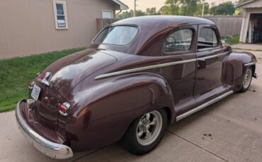 Plymouth-1948-custom-3