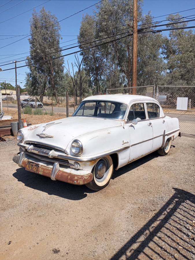 Plymouth-1954-4