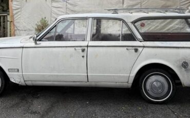 Plymouth-1963-white-4