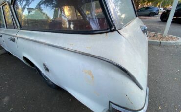 Plymouth-1963-white-7
