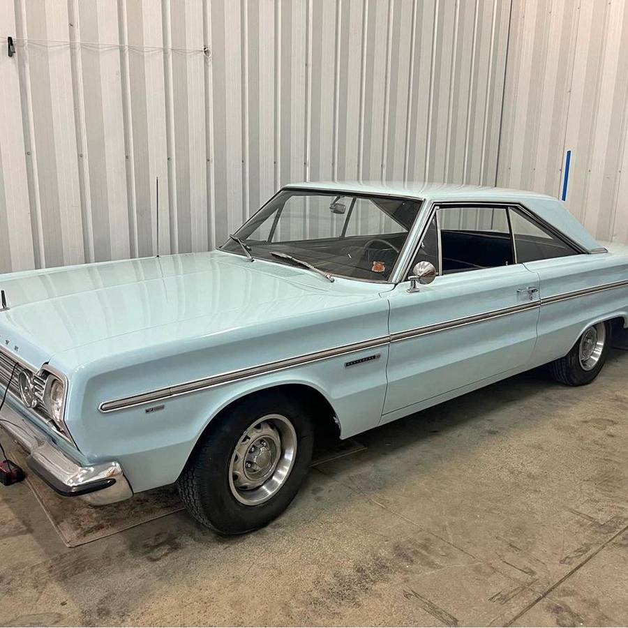 Plymouth-1966