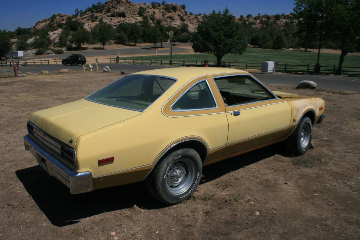 Plymouth-1977-2