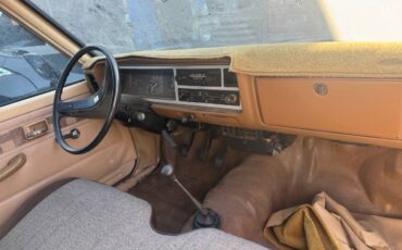 Plymouth-1978-yellow-3