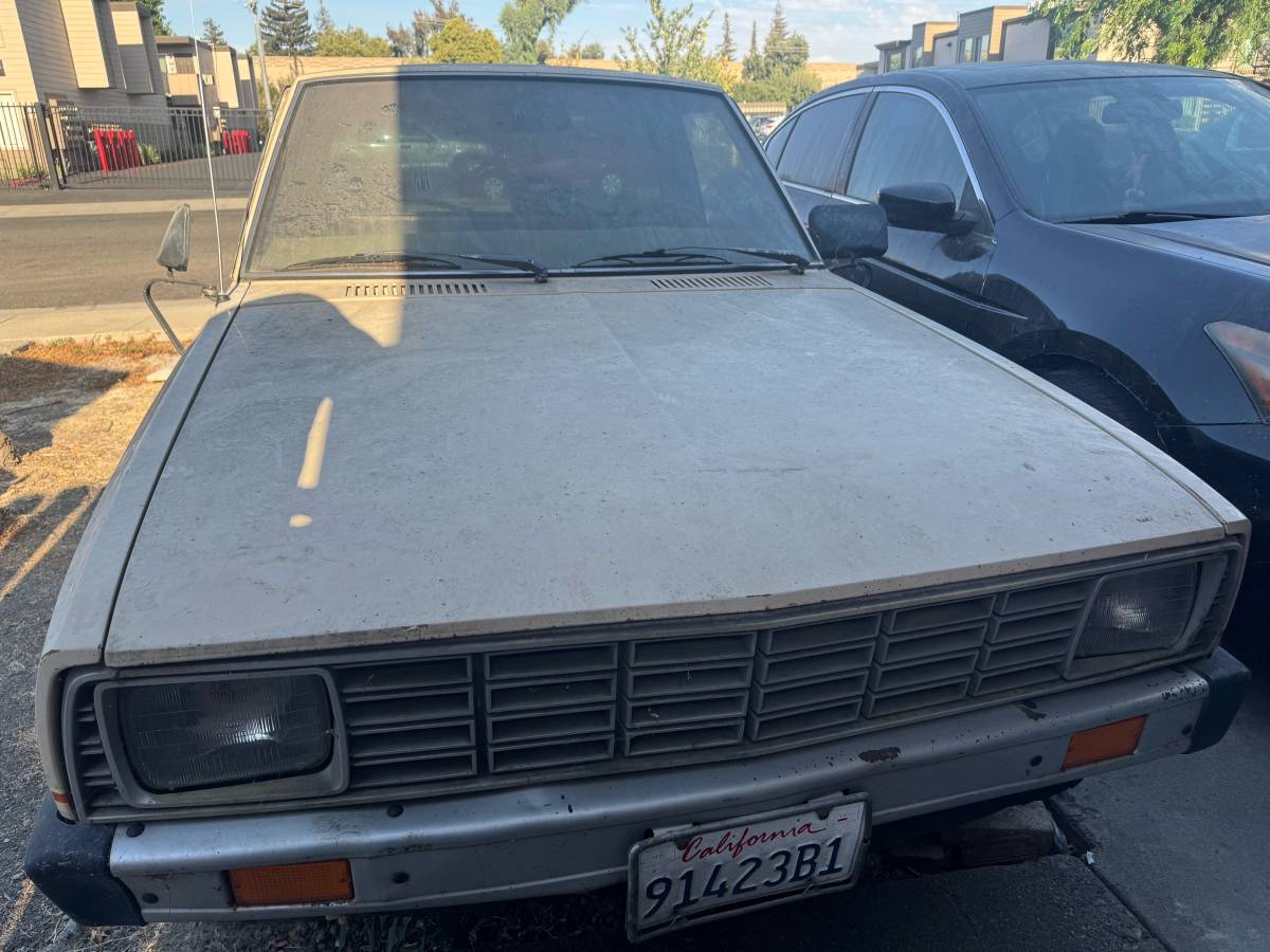 Plymouth-1978-yellow-5