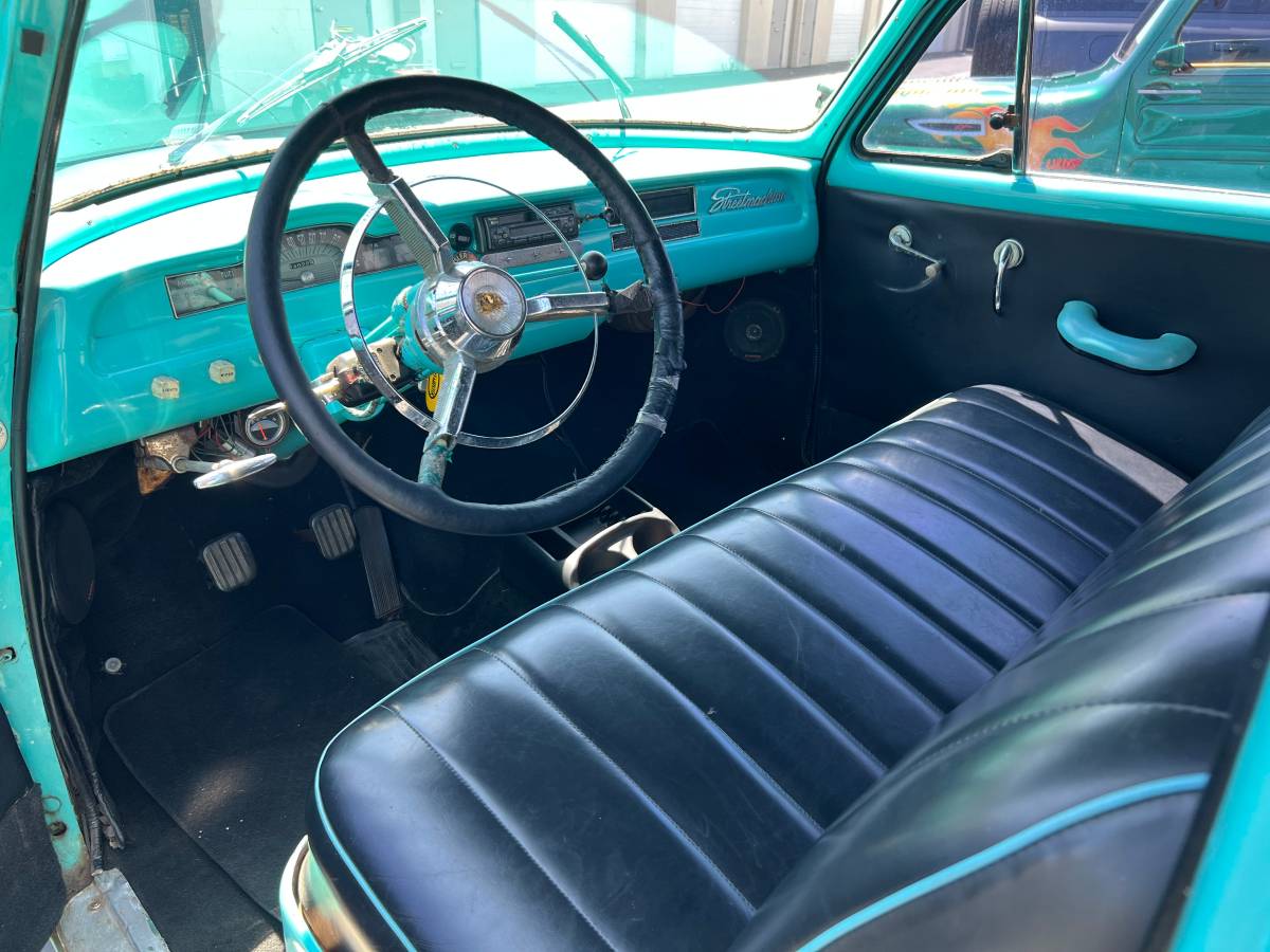 Plymouth-2-door-wagon-1954-10