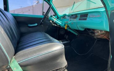 Plymouth-2-door-wagon-1954-12