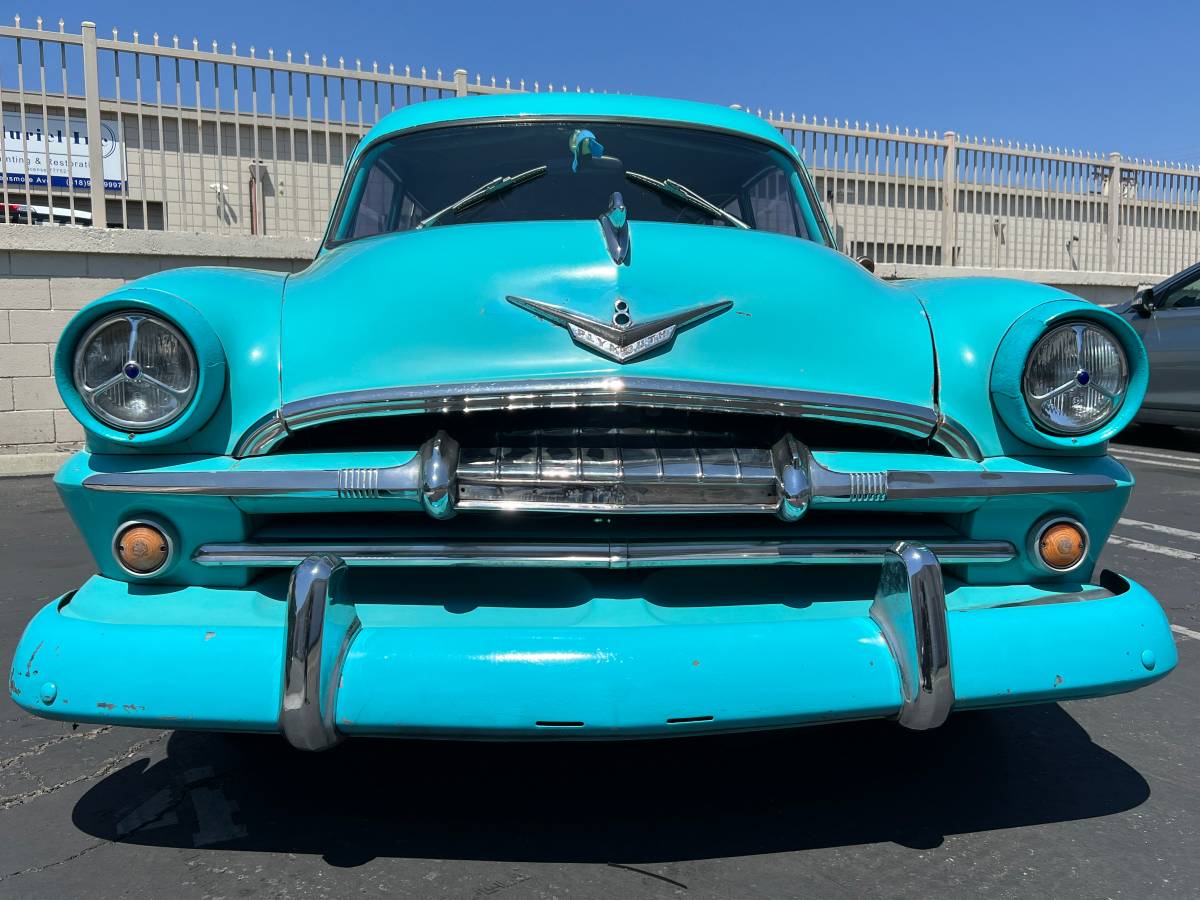 Plymouth-2-door-wagon-1954-6
