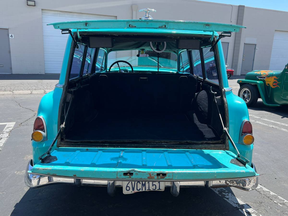 Plymouth-2-door-wagon-1954-8