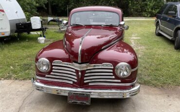Plymouth-2-dr-coupe-1942-Maroon-Tan-8