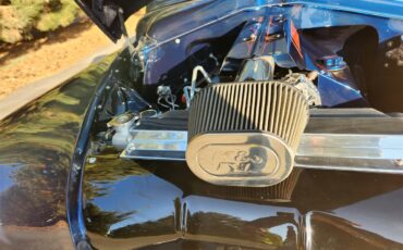 Plymouth-2-dr-sedan-1950-Blue-Tancream-1