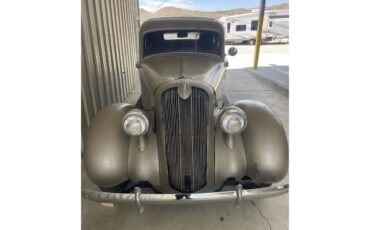 Plymouth-4-dr-sedan-1936-Brown-Brown