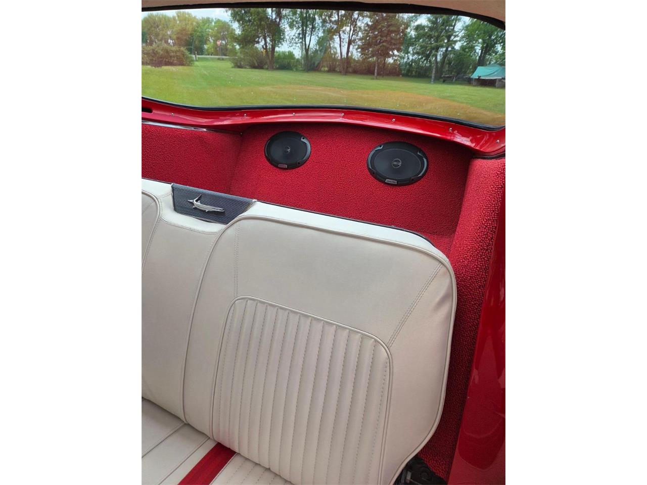 Plymouth-Barracuda-1967-Red-Hot-tamale-White-6