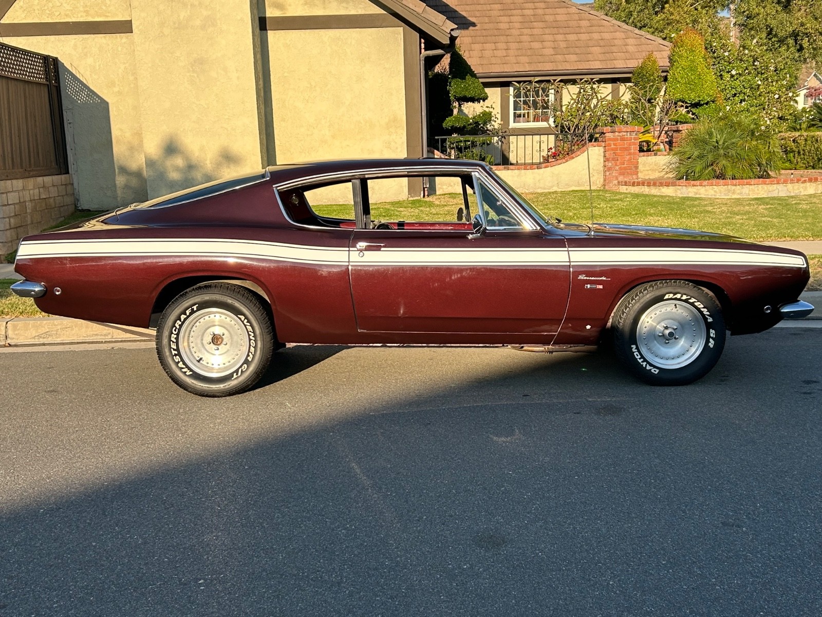 Plymouth-Barracuda-1968-Fastback-1