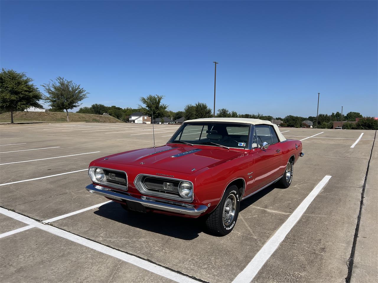 Plymouth-Barracuda-1968-Red-White-6