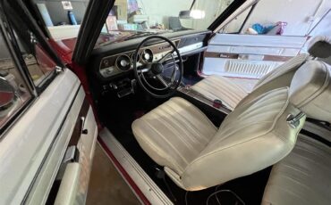 Plymouth-Barracuda-1968-Red-White-8