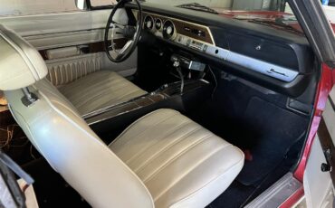 Plymouth-Barracuda-1968-Red-White-9