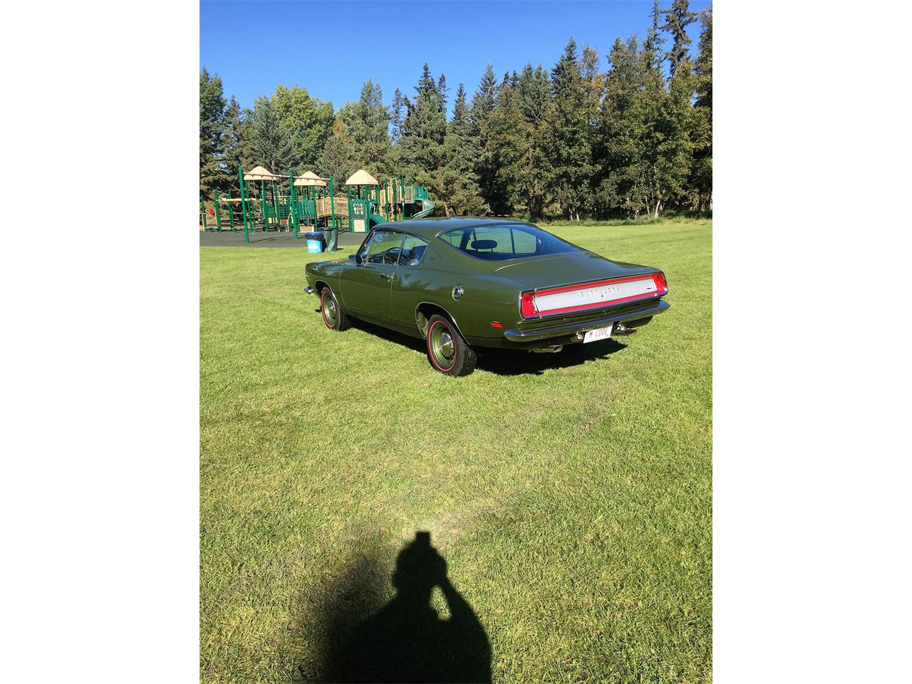 Plymouth-Barracuda-1969-Green-Green-13